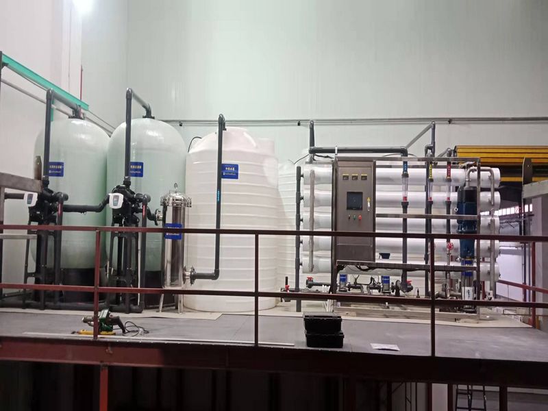四川阳极氧化线15吨一级纯水设备安装调试完工